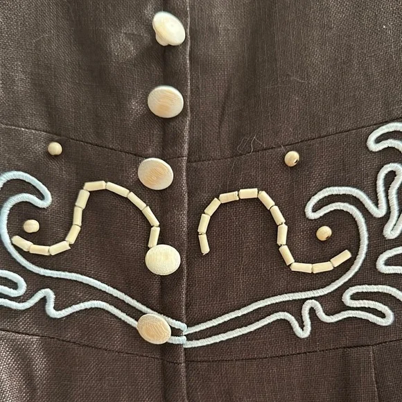 Donna Morgan Brown Midi Dress with White Embroidered Waist - Picture 3 of 9